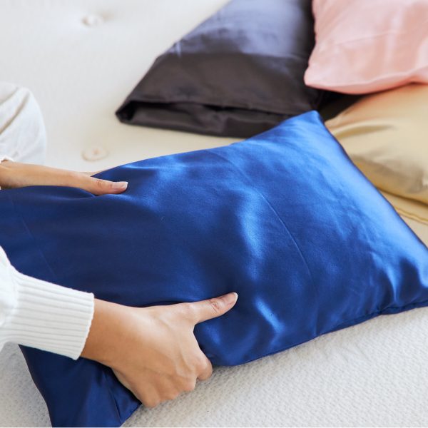 Mini Silk Pillowcase - Image 2
