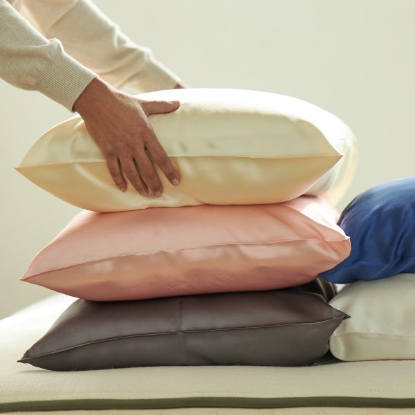 Silk Pillowcase - Image 2